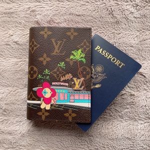2021 Vivienne Holiday Collection - Passport Holder